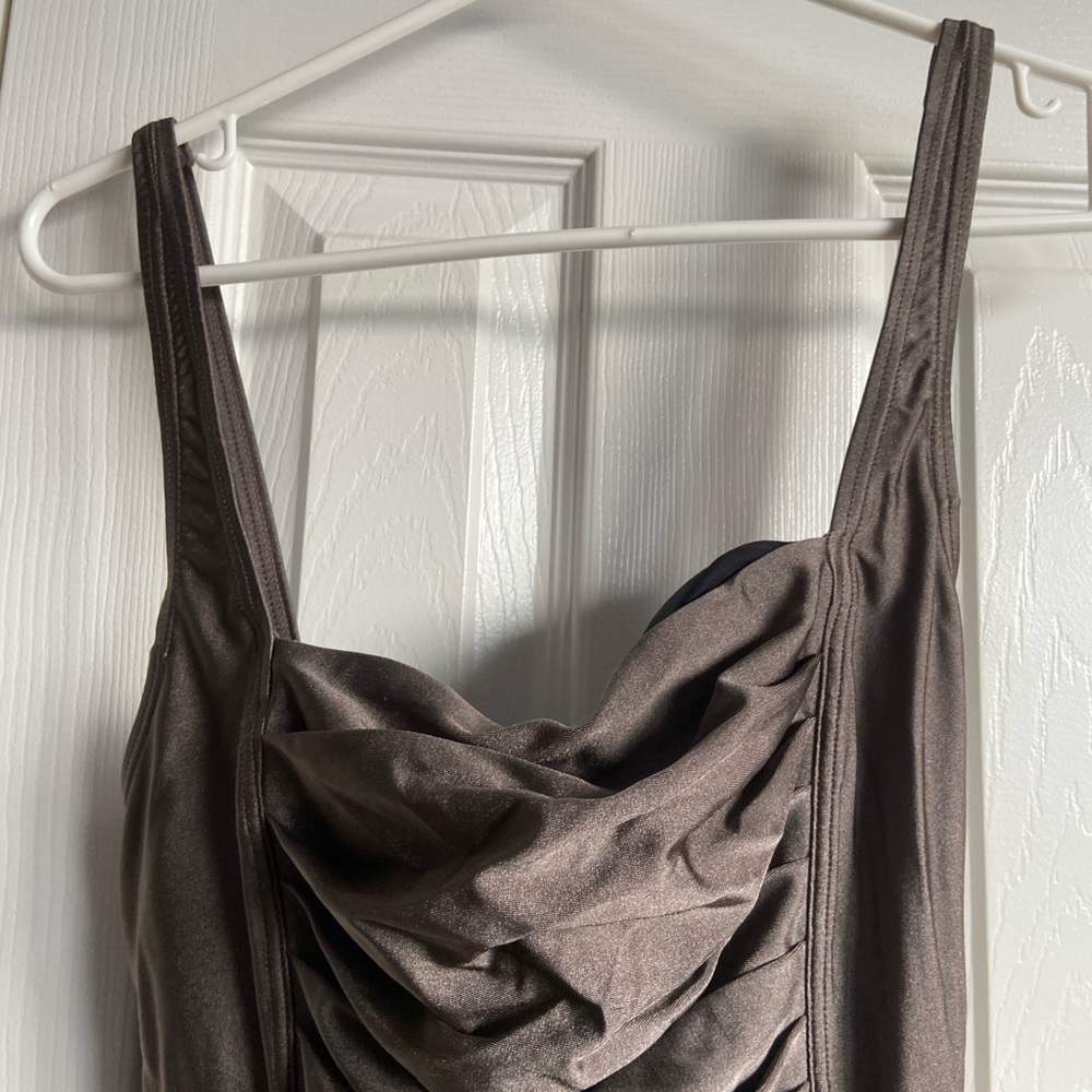 Calvin Klein Pleated One-Piece Swimsuit UV Protection - Picture 3 of 8